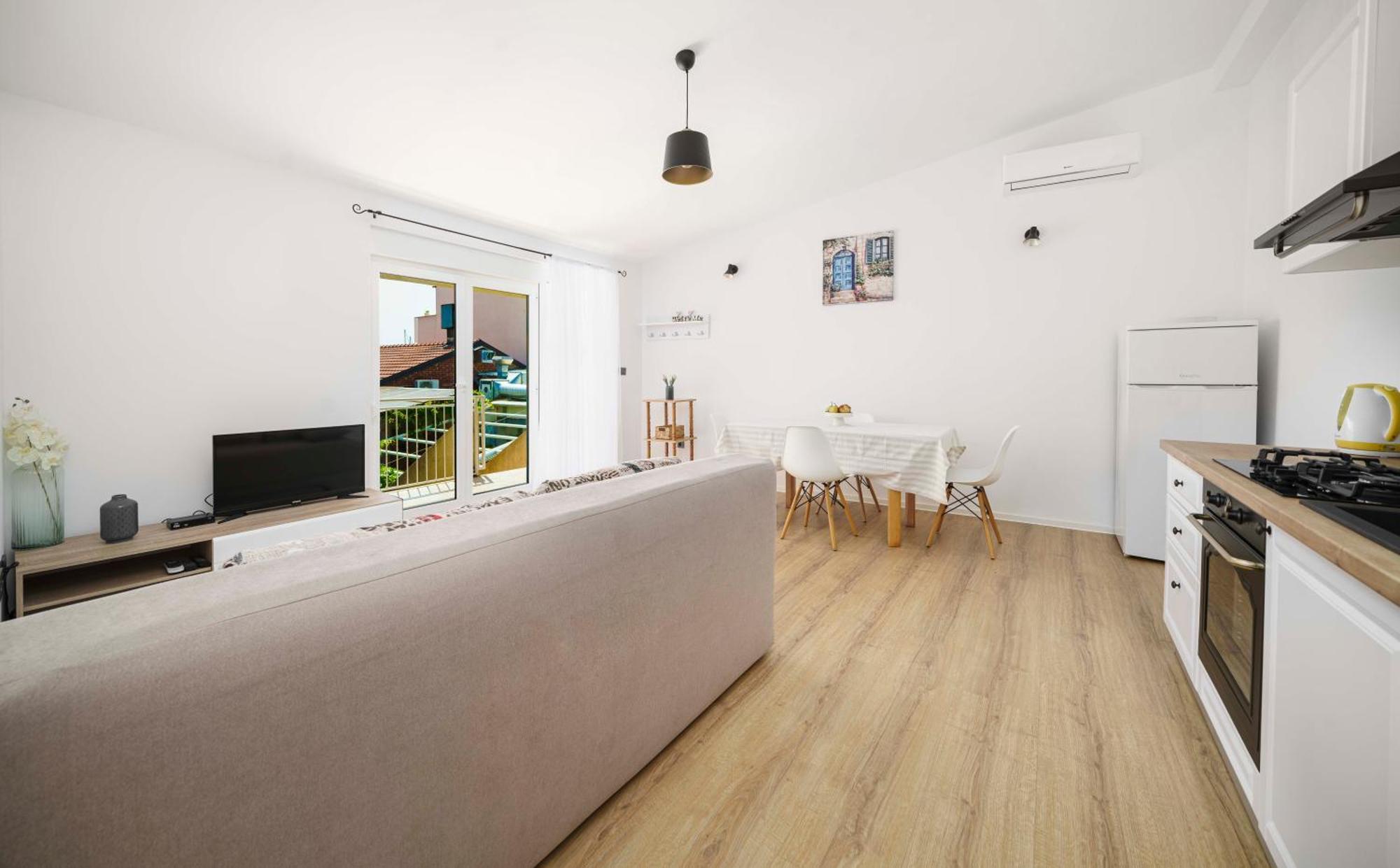 Apartments Vitis - City Centre - Free Parking Vodice Exterior foto